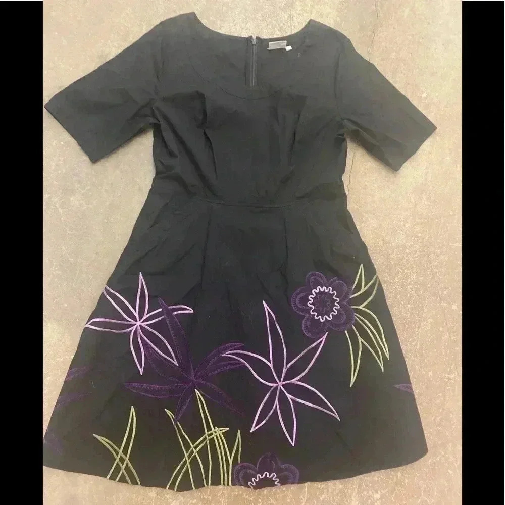 Eshakti ‎ embroidered dress